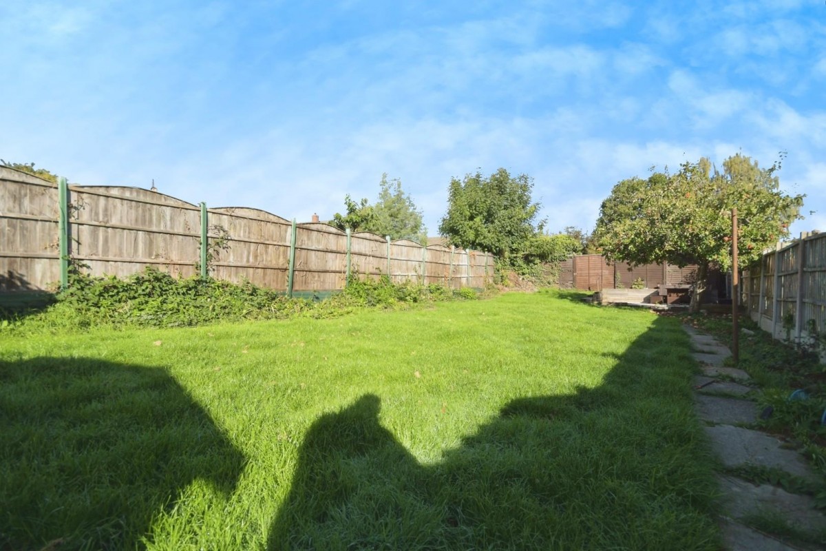 Hucknall Avenue, Ashgate, Chesterfield, S40 4BZ