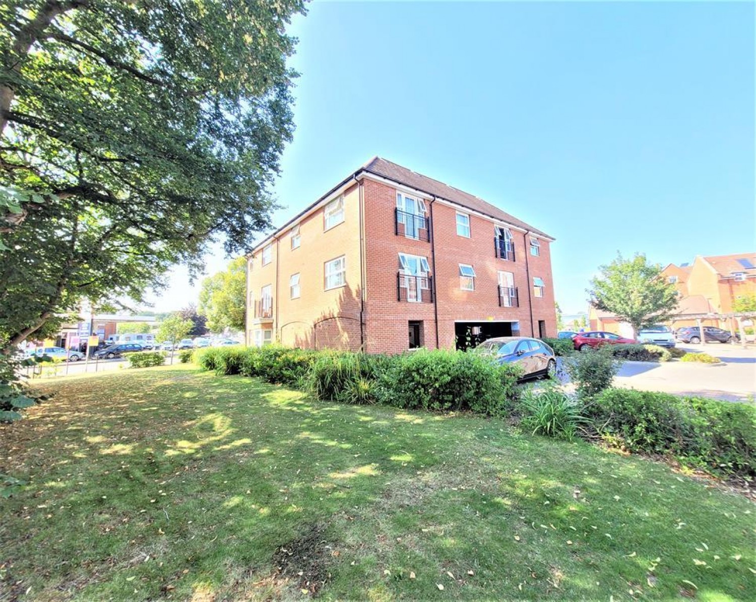 Ashville Way, Wokingham, Berkshire, RG41 2AT