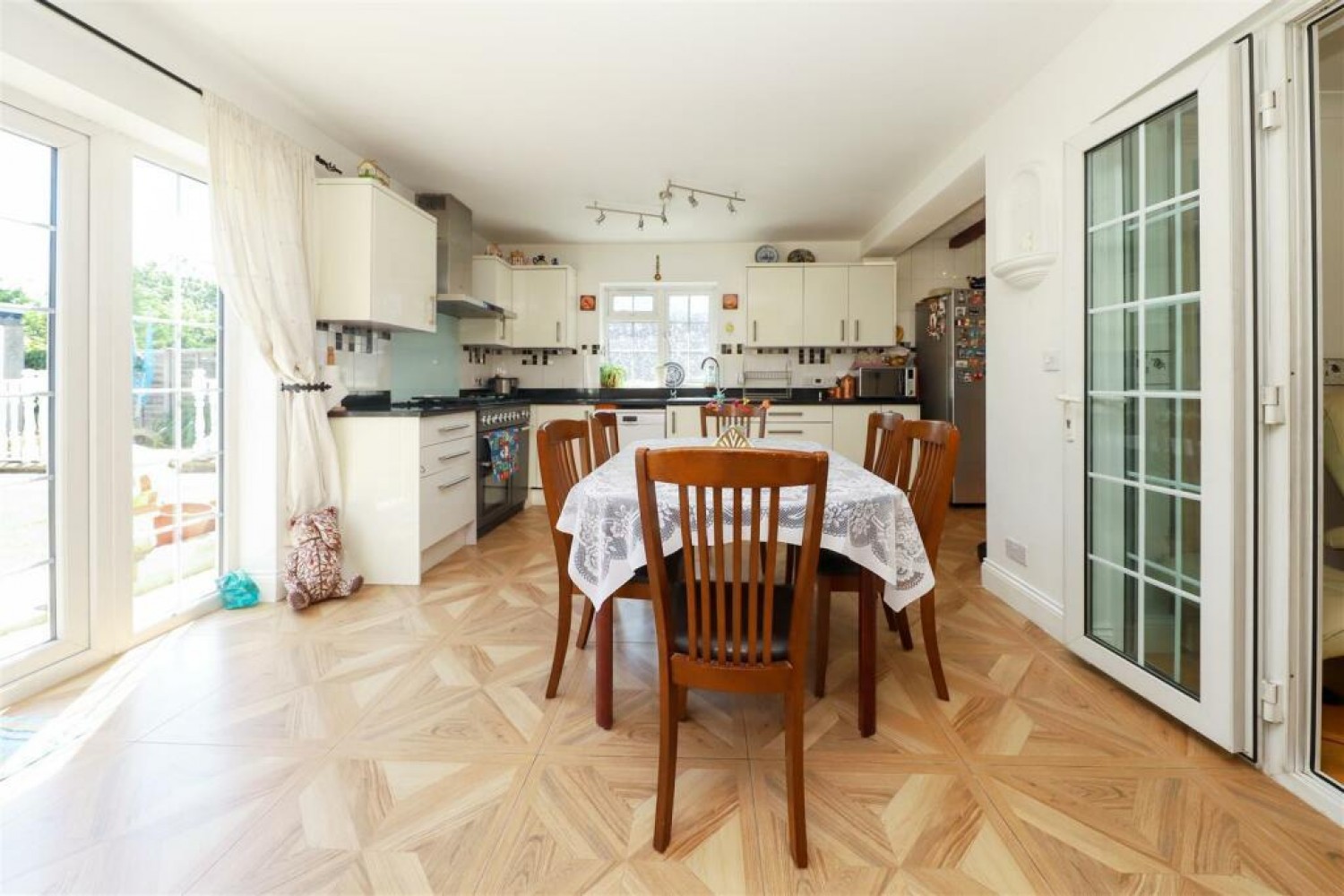 Copperfield Avenue, Hillingdon, UB8 3NX