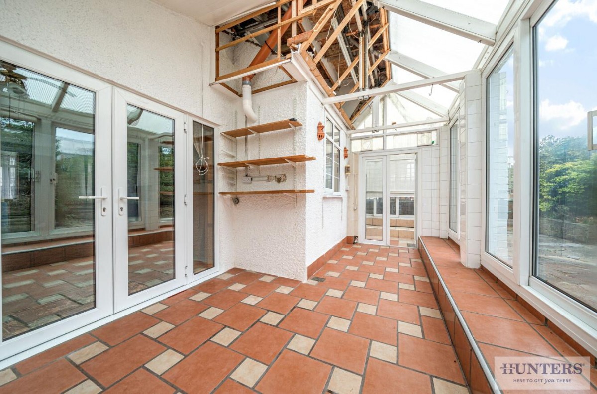 Iris Crescent, Bexleyheath, Kent, DA7 5QB