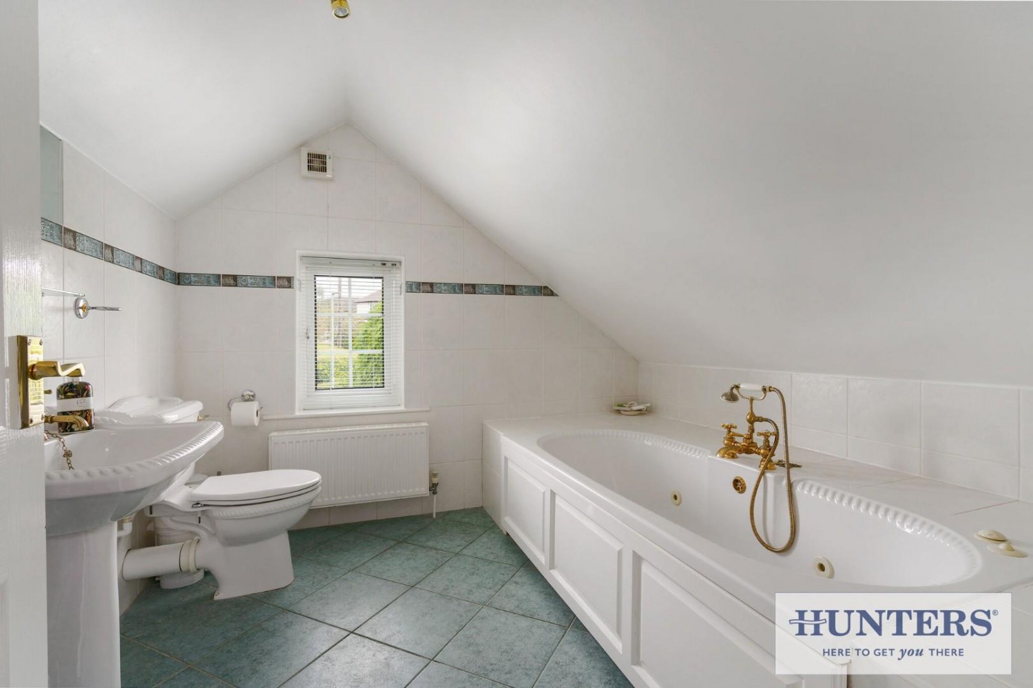 Renton Lea, Guiseley, Leeds