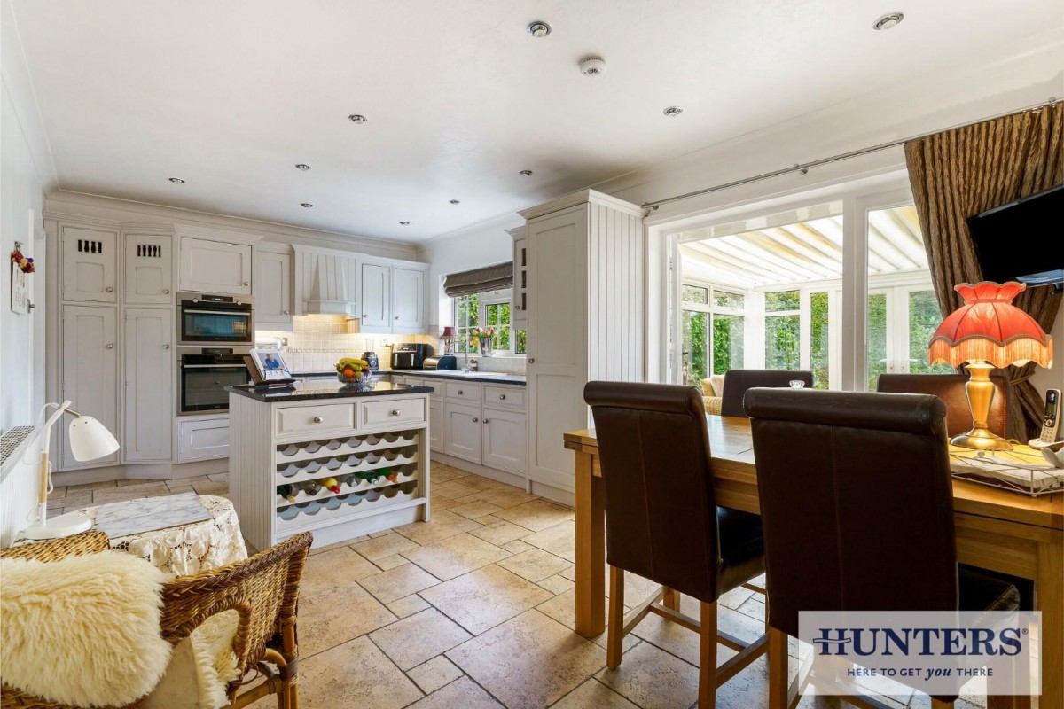 Renton Lea, Guiseley, Leeds