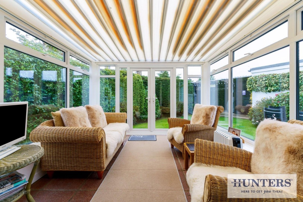 Renton Lea, Guiseley, Leeds