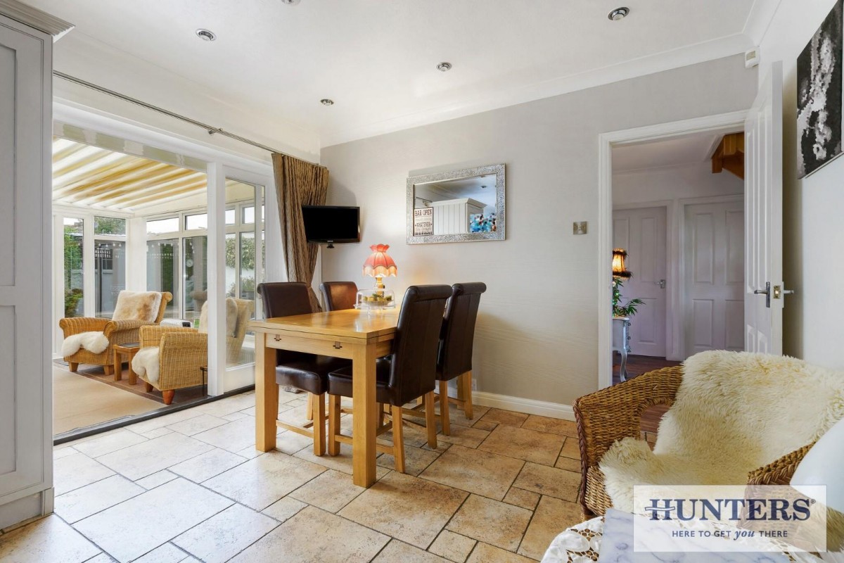 Renton Lea, Guiseley, Leeds