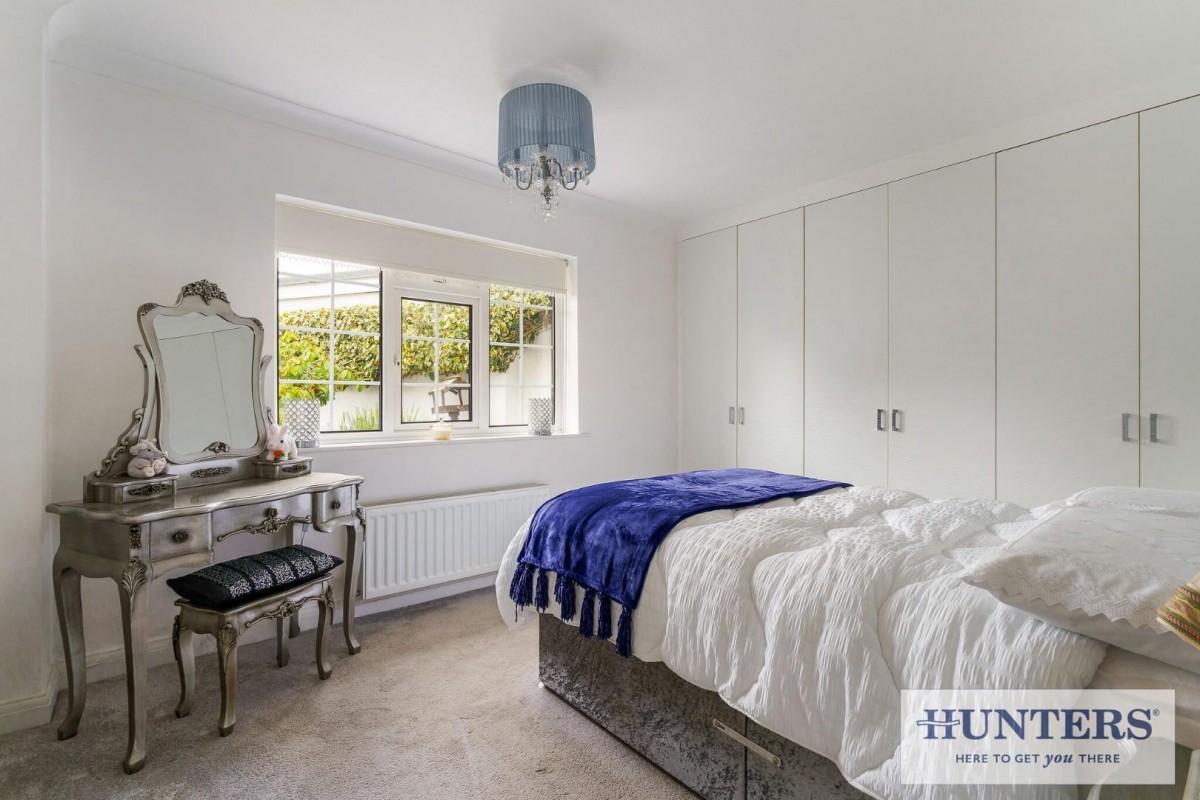 Renton Lea, Guiseley, Leeds