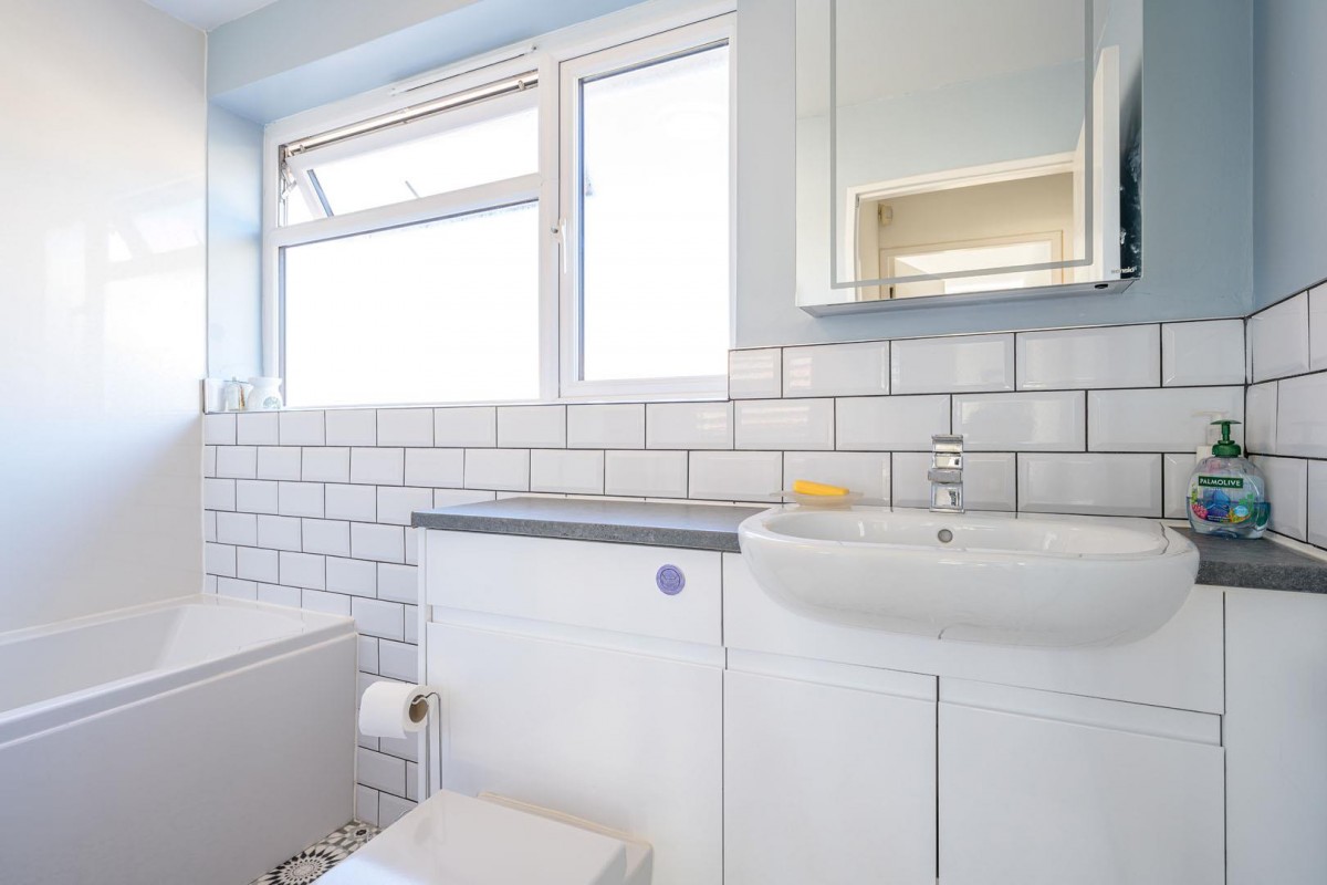 Mellowdew Road, Stourbridge, DY8 5NQ