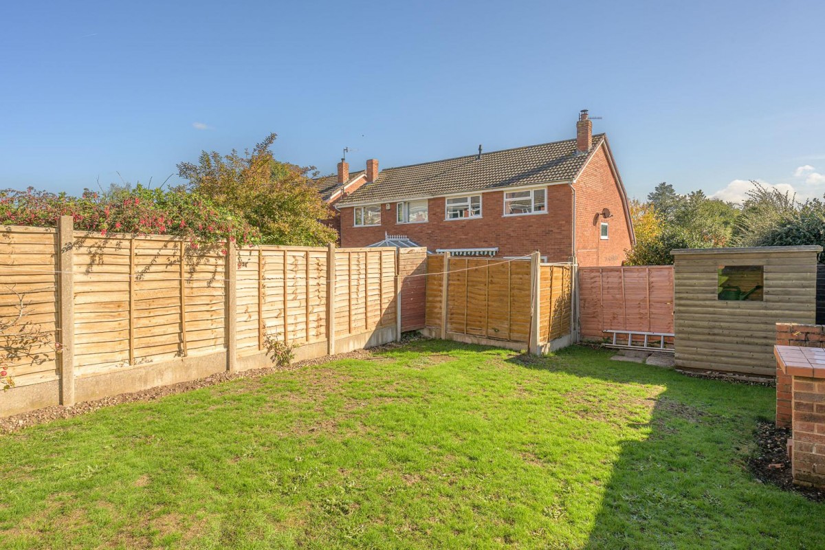 Mellowdew Road, Stourbridge, DY8 5NQ