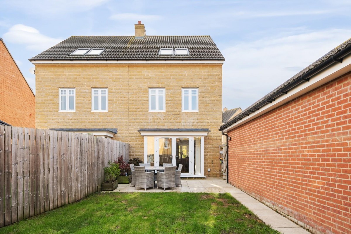 Montagu Close, Wetherby