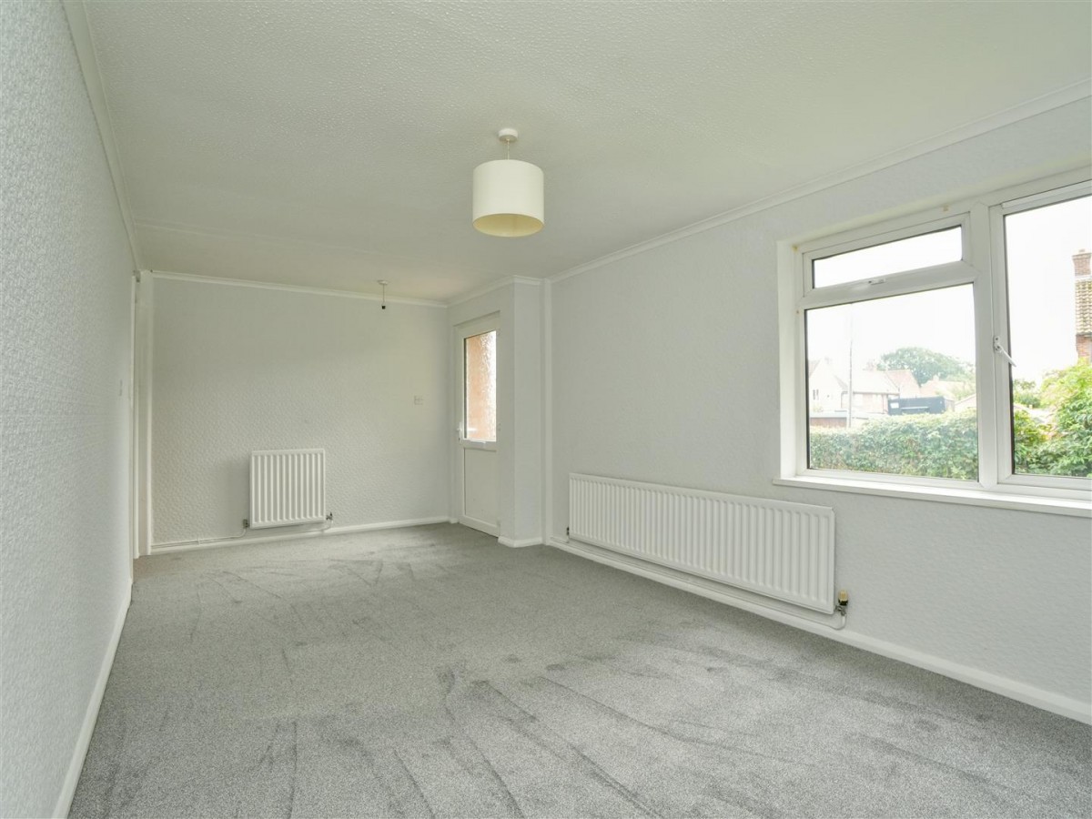 Crabmill Close, Easingwold, York, YO61 3BX