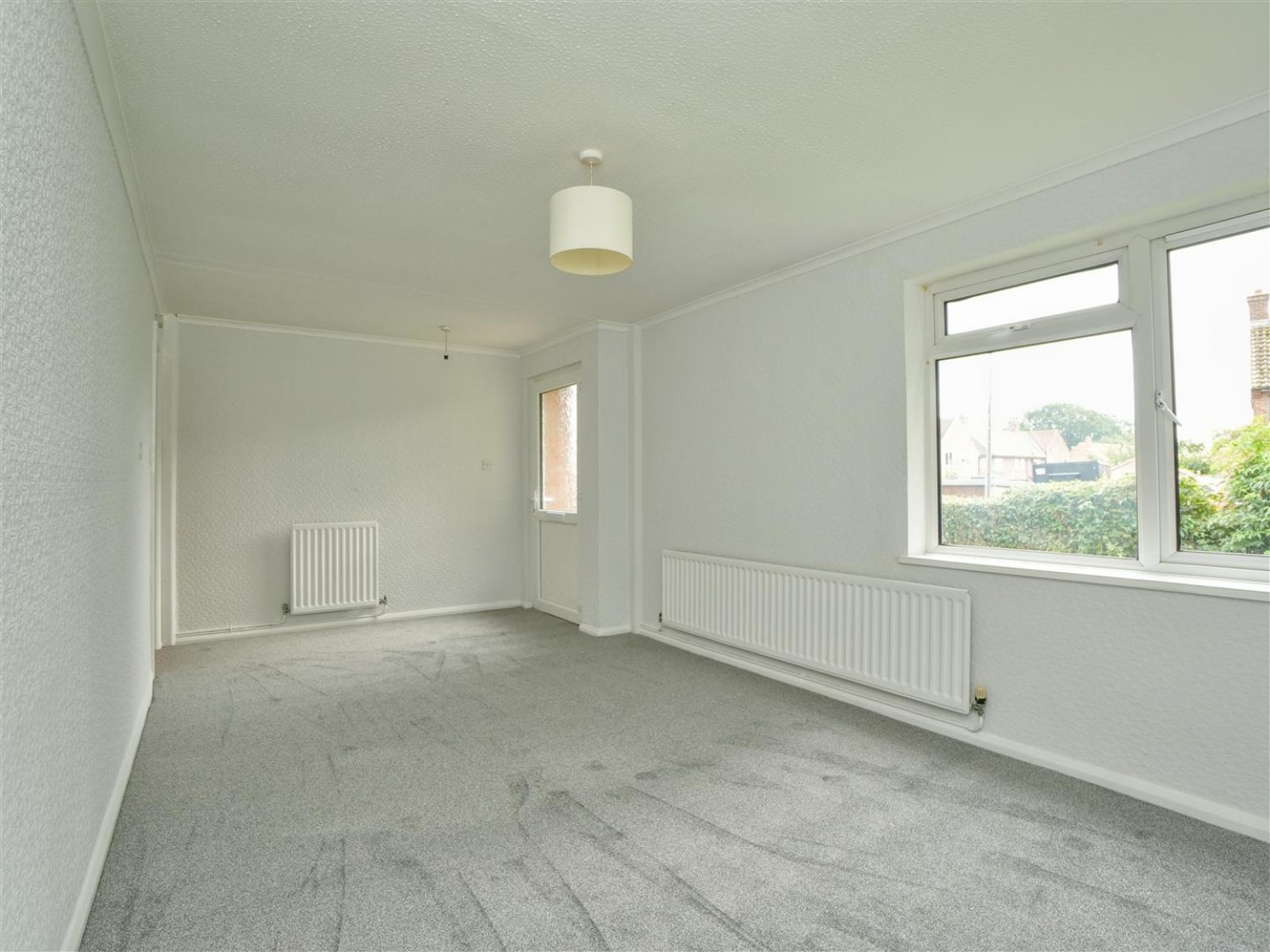 Crabmill Close, Easingwold, York, YO61 3BX