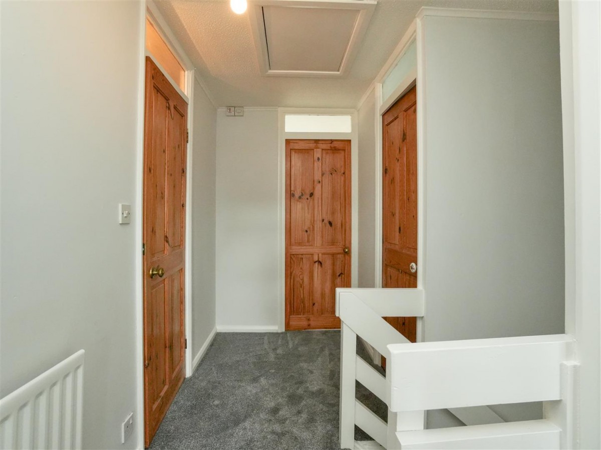 Crabmill Close, Easingwold, York, YO61 3BX