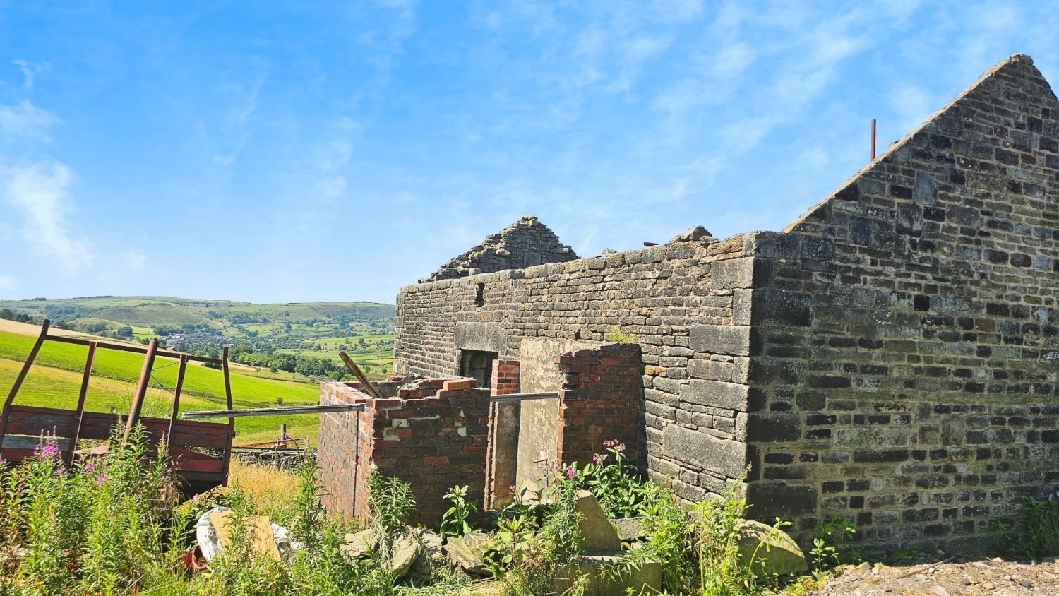 Higher Castleshaw Farm, Delph, Saddleworth
