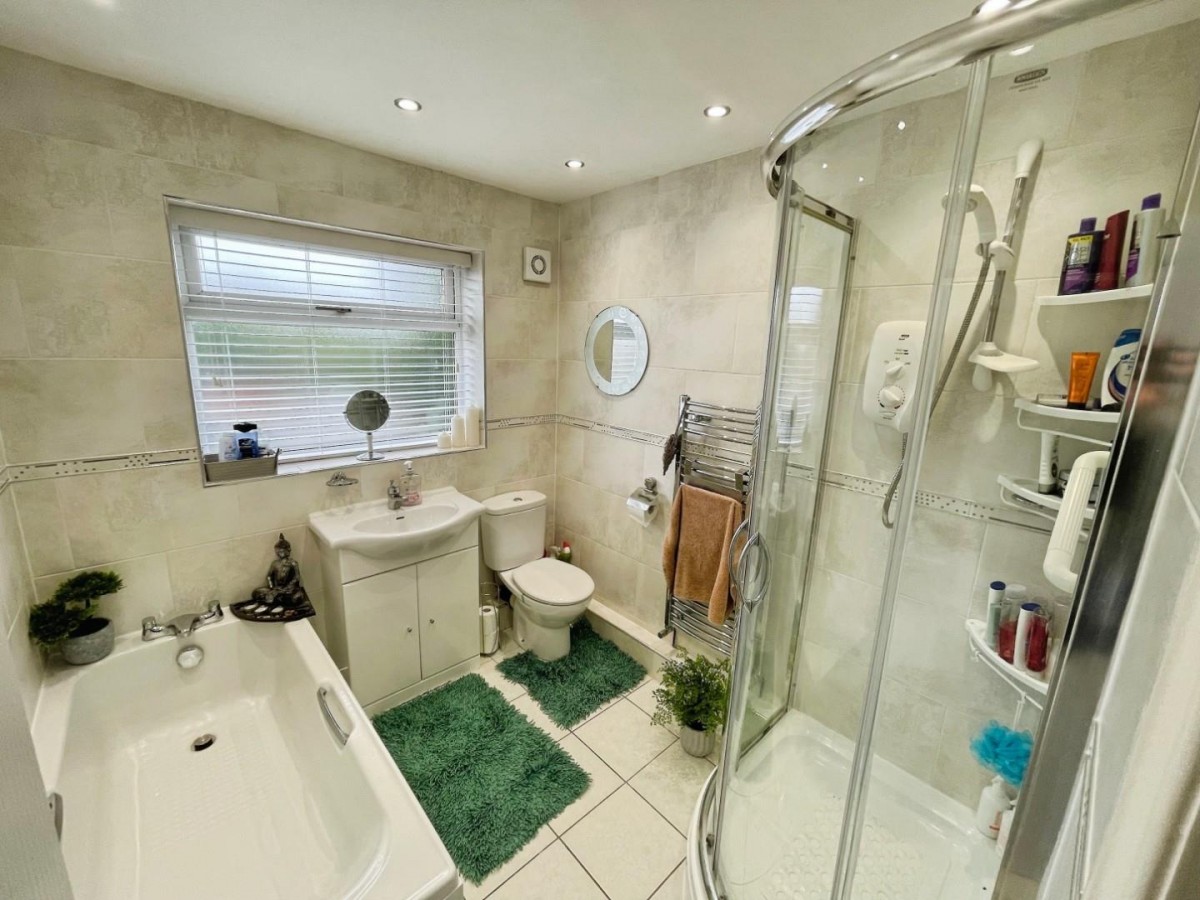 Seacombe Drive, Great Sutton, Ellesmere Port