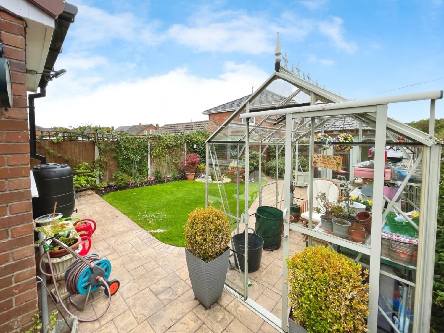 Seacombe Drive, Great Sutton, Ellesmere Port