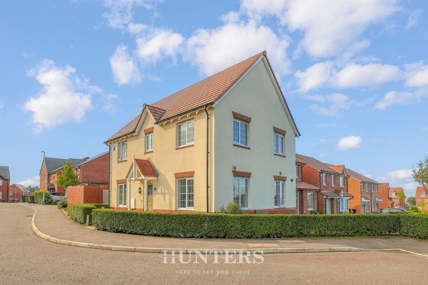 Harter Close, Middleton M24