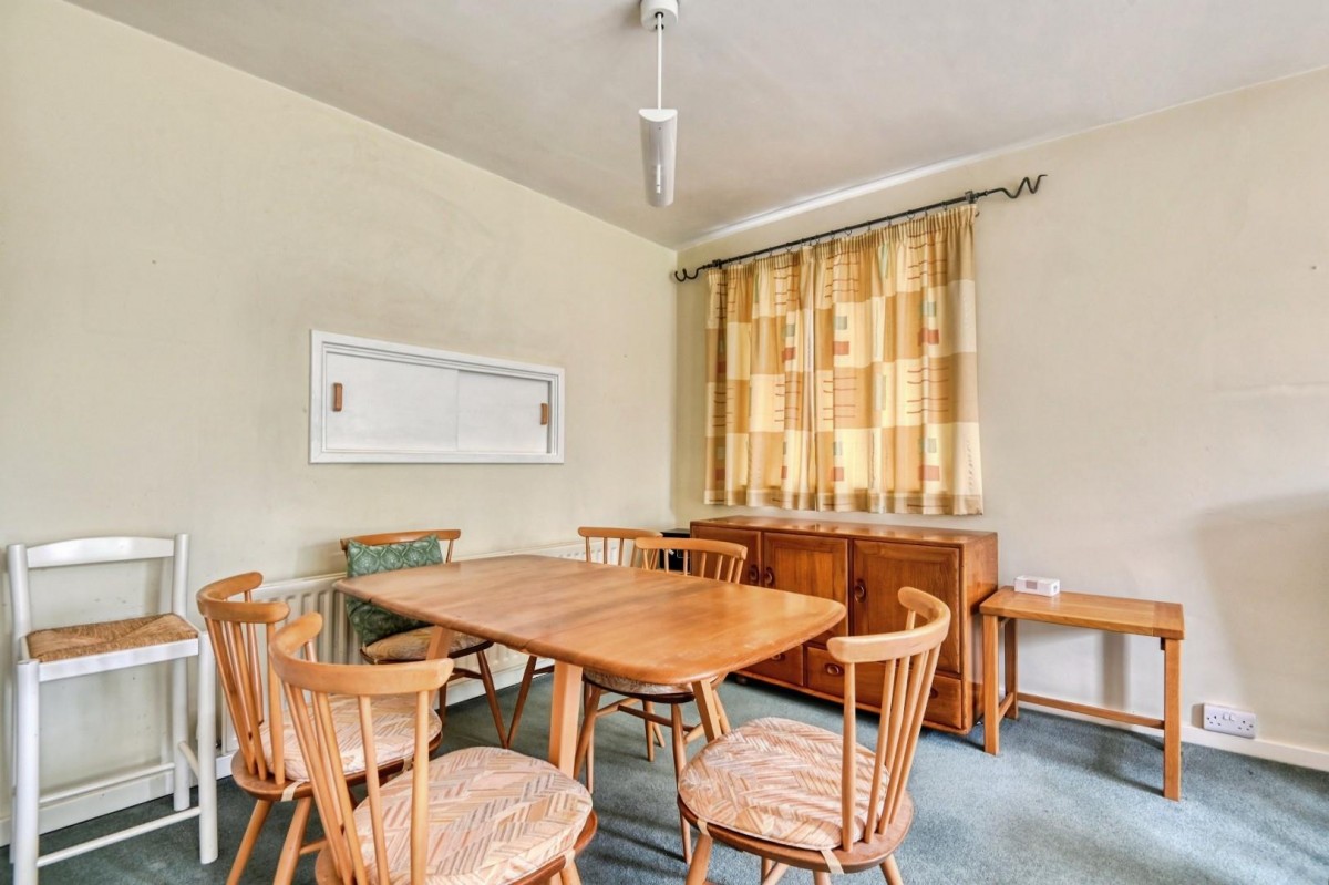 Falna Crescent, Tamworth