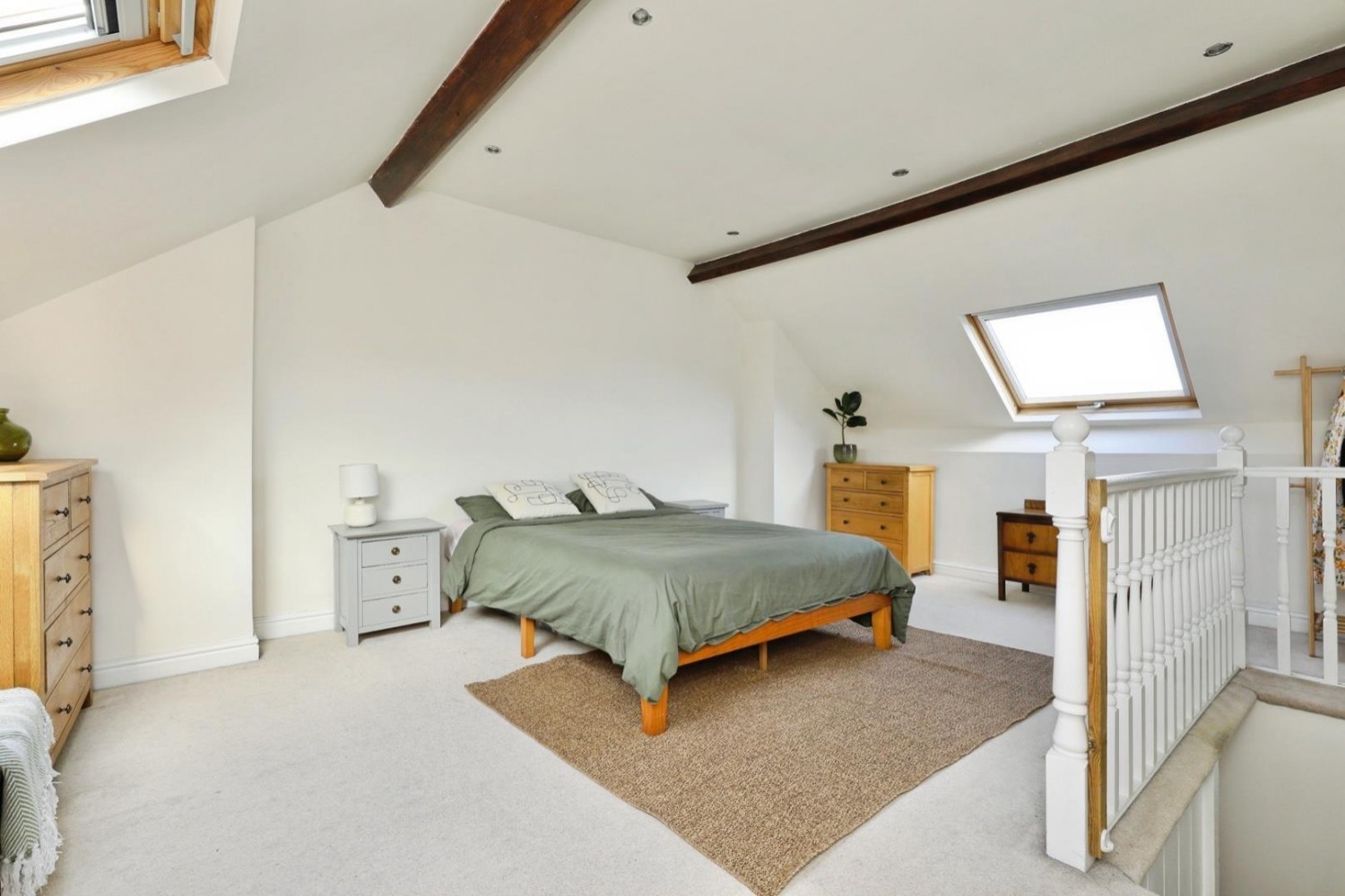 Woodbank Crescent, Meersbrook, Sheffield, S8 9EF