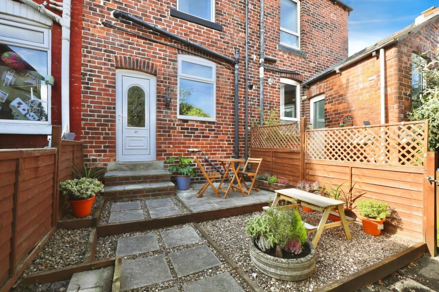 Woodbank Crescent, Meersbrook, Sheffield, S8 9EF