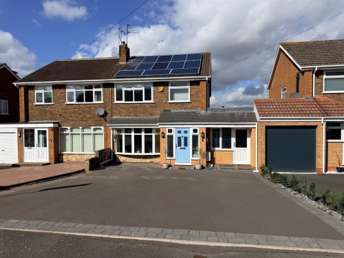 Compton Road, Stourbridge, DY9 0TE