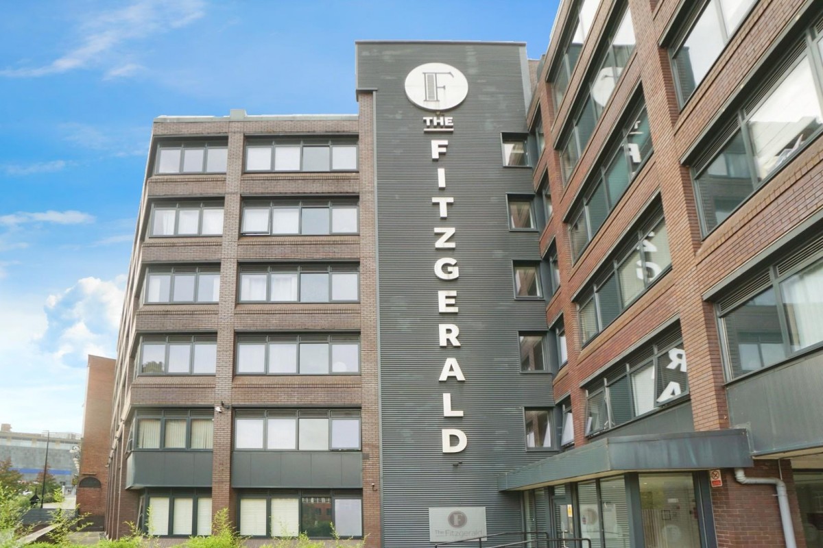 The Fitzgerald, West Bar, S3