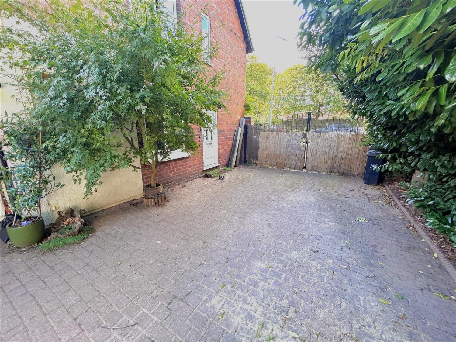 Stamford Road, Brierley Hill, DY5 2PT