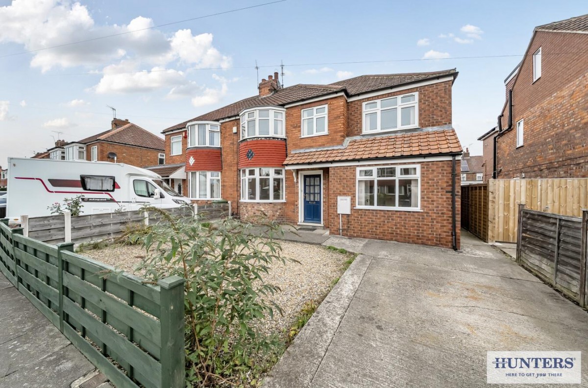 Whernside Avenue, York