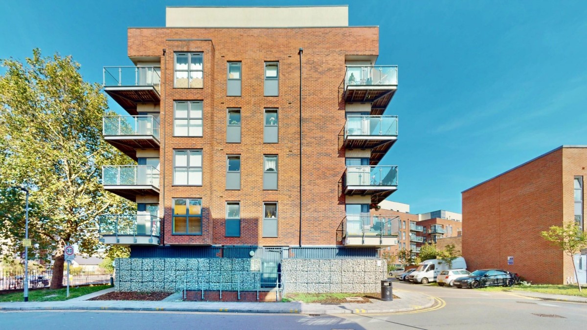 Chancellor Way, Dagenham, RM8