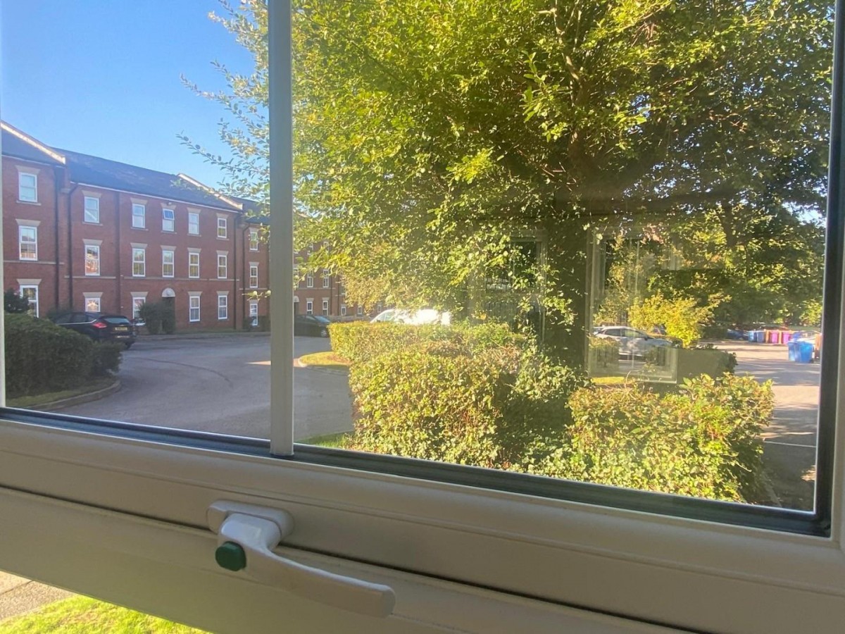 Anglican Court, Liverpool