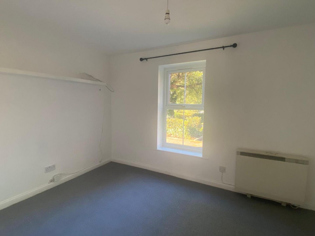 Anglican Court, Liverpool