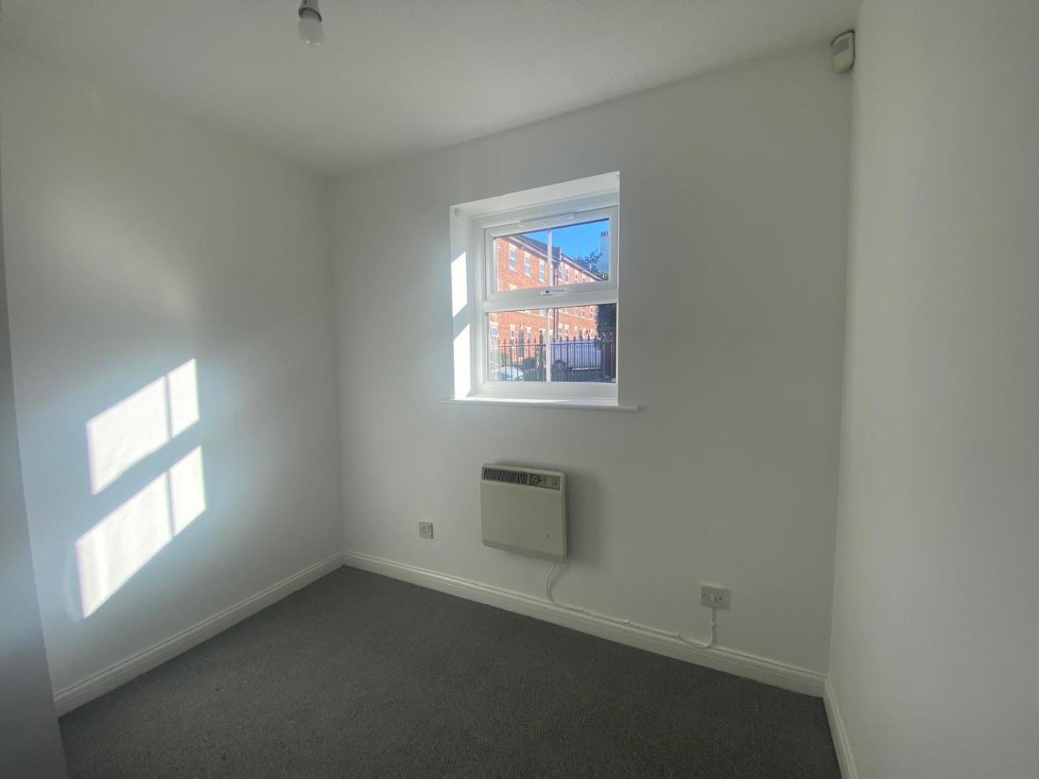 Anglican Court, Liverpool