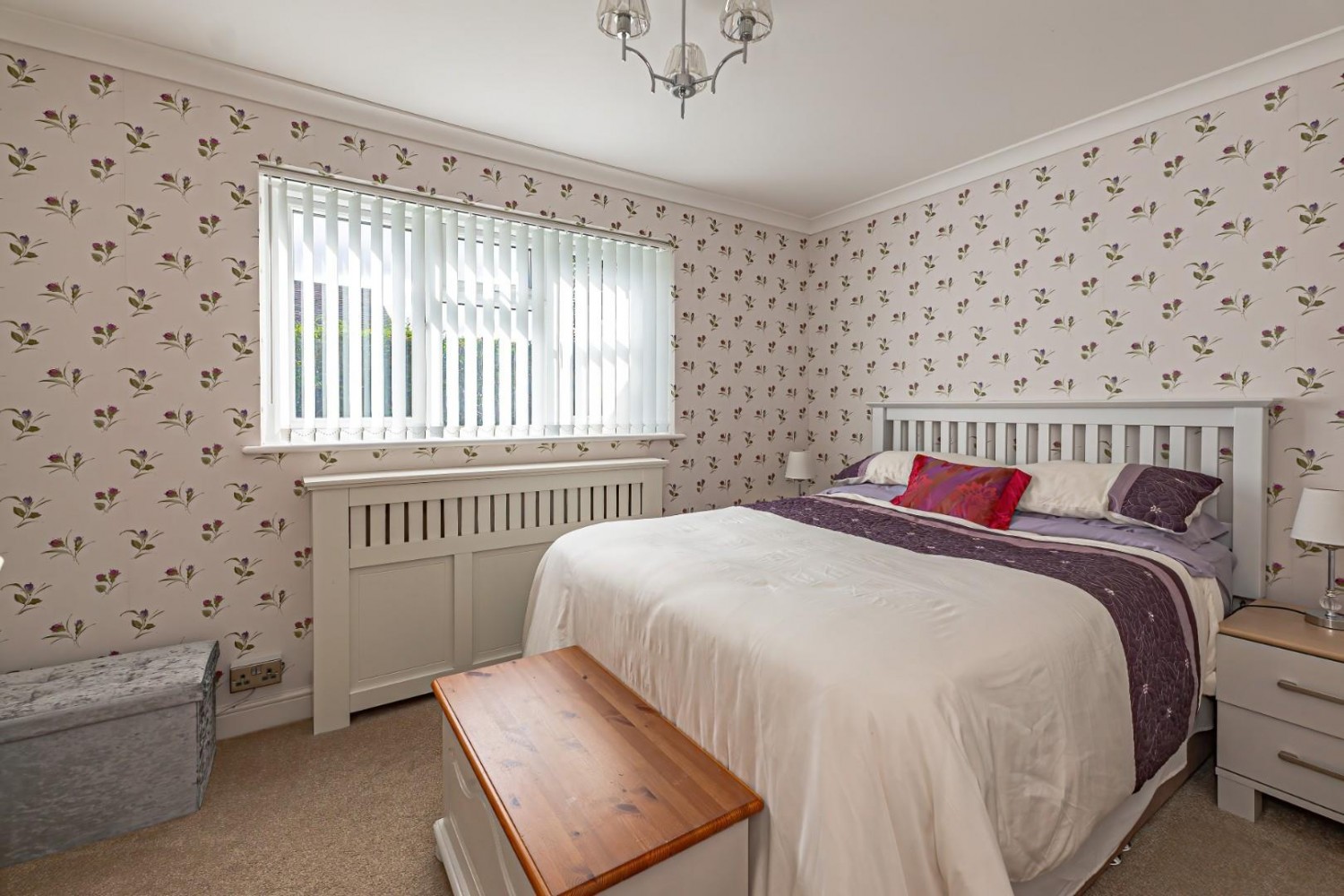 Hill Close, Wingfield