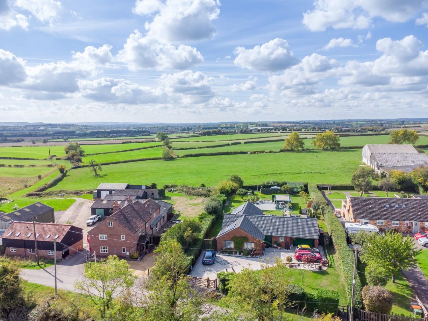 Hill Close, Wingfield