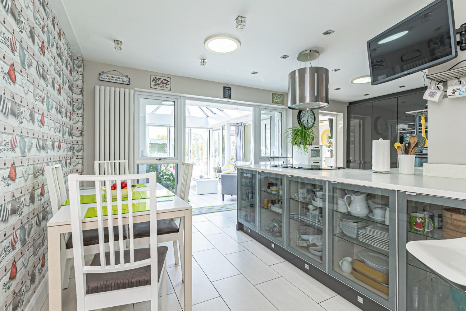 Hill Close, Wingfield