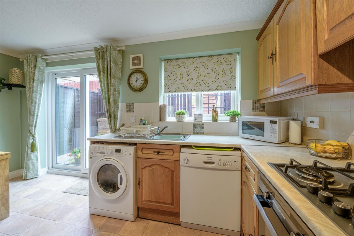 Surrey Drive, Kingswinford, DY6 8HR