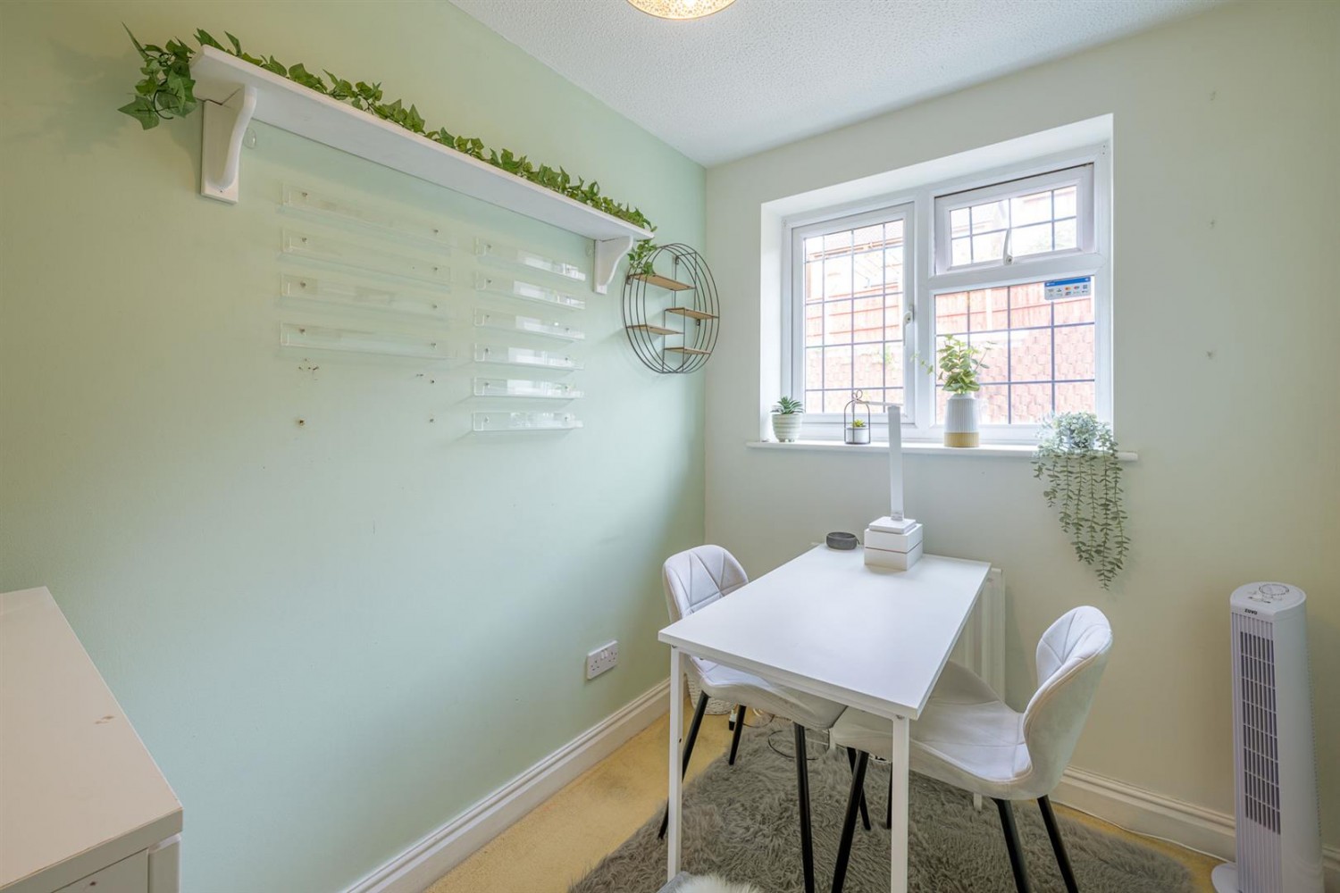 Surrey Drive, Kingswinford, DY6 8HR