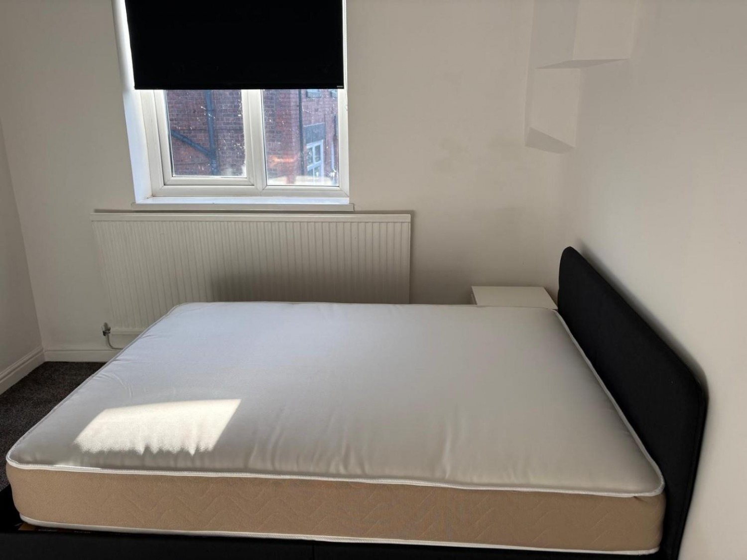 Room 2, Hollins Road, Oldham