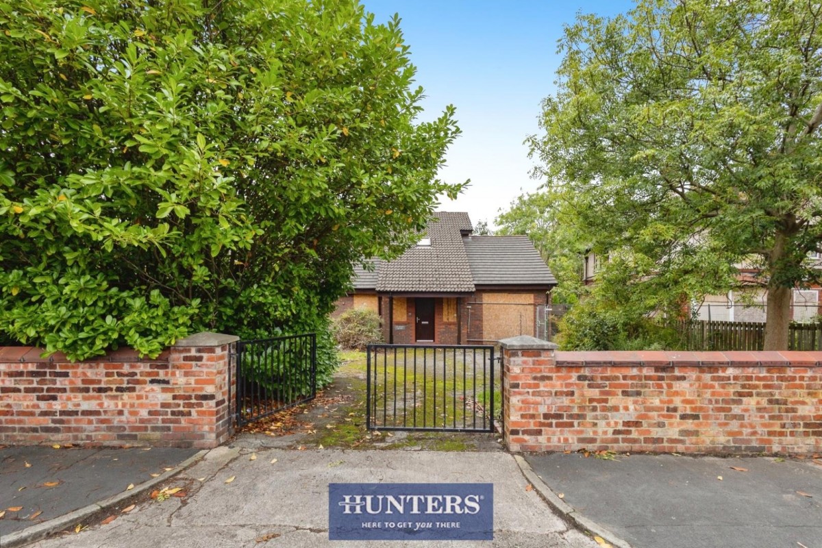 Redacre Road, Manchester