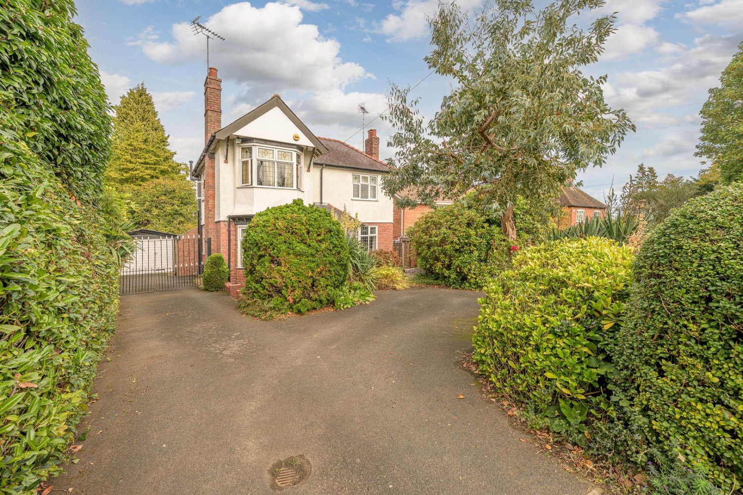 Greyhound Lane, Norton, DY8 3AG