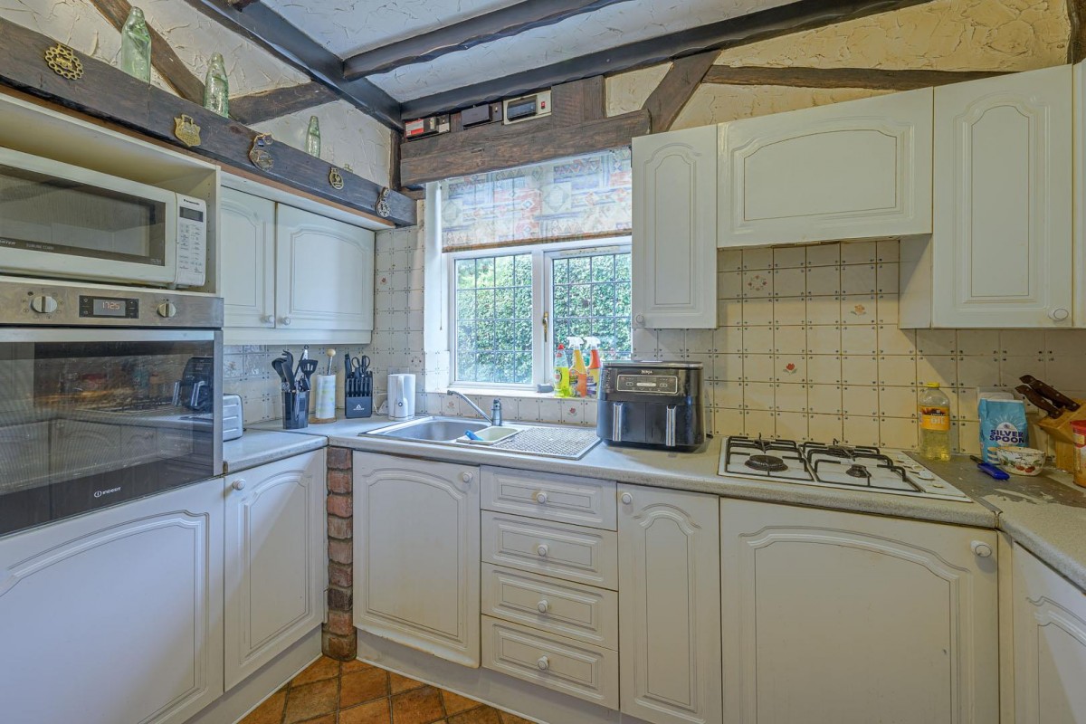 Greyhound Lane, Norton, DY8 3AG