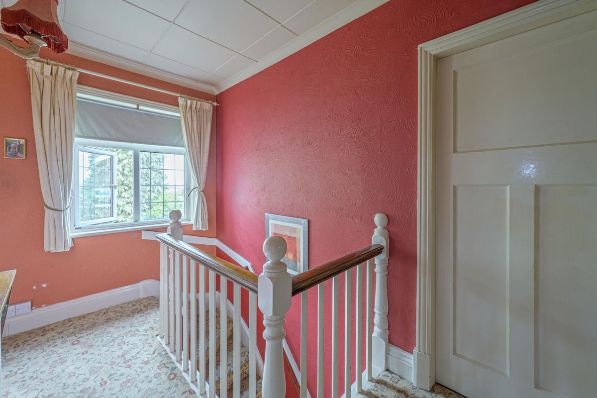 Greyhound Lane, Norton, DY8 3AG