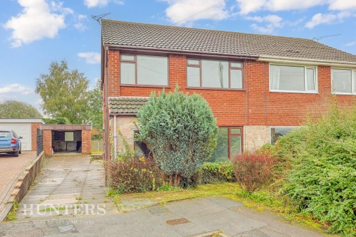 Bank Close, Hollingworth Lake, Littleborough, OL15 0DP