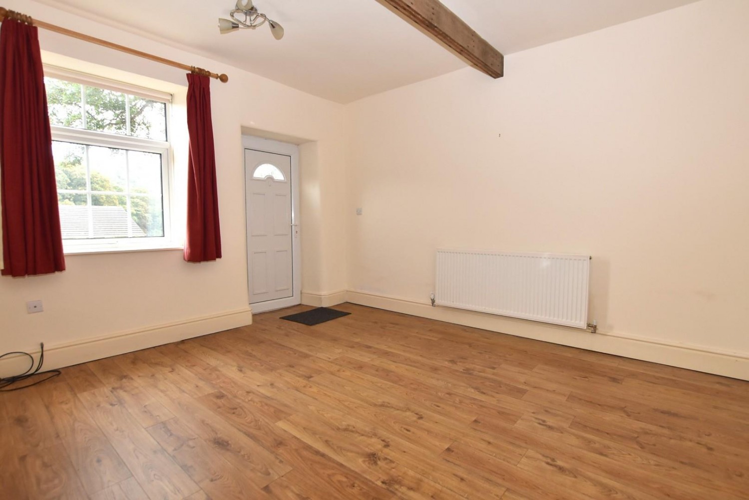New Road, Holymoorside, Chesterfield, S42 7EN
