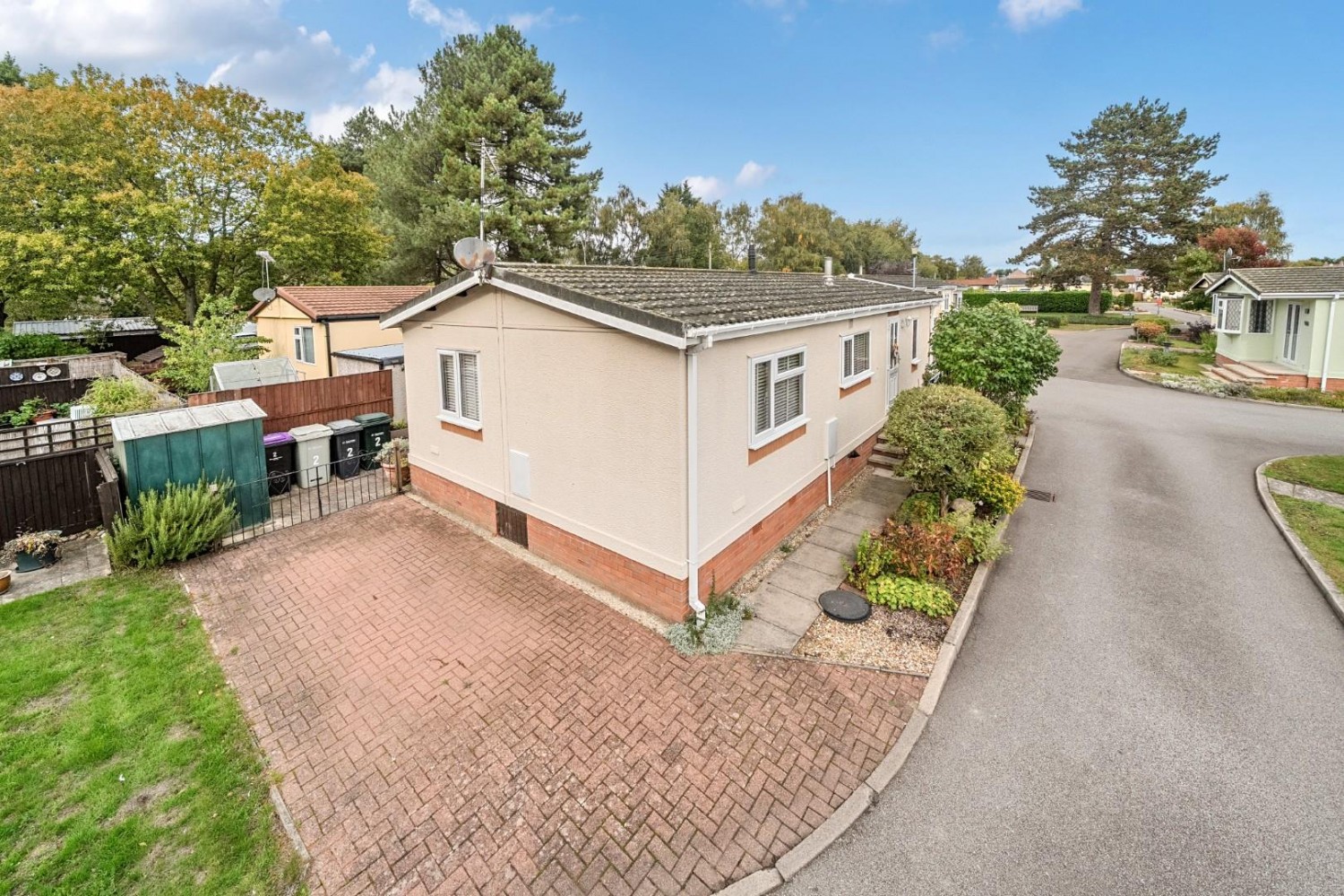 Oaklands Park, Roughton Moor, Woodhall Spa