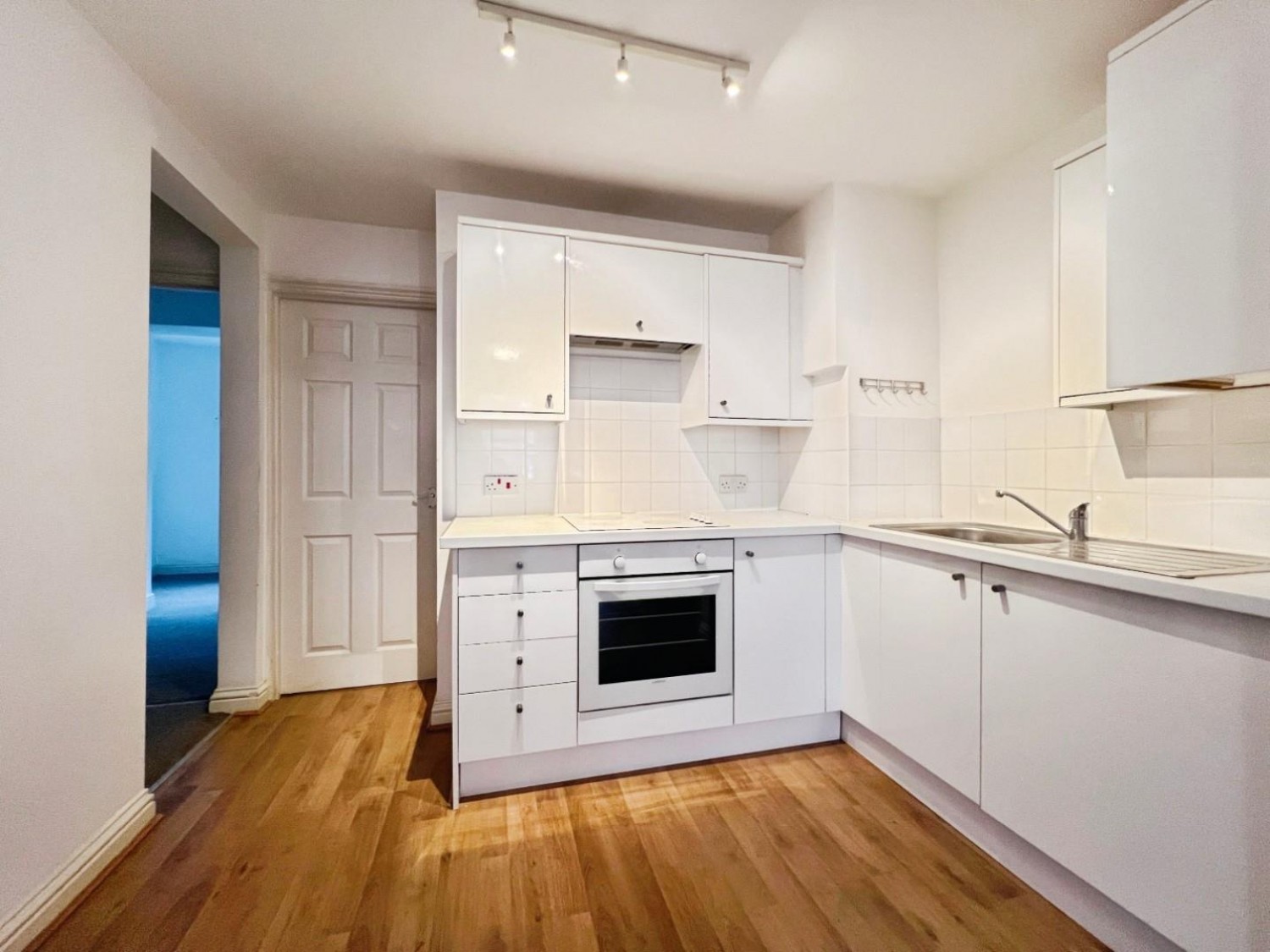 Cambridge Gardens, Folkestone