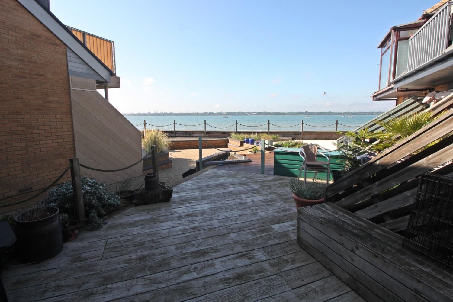 Ferrymans Quay, Netley Abbey, Southampton