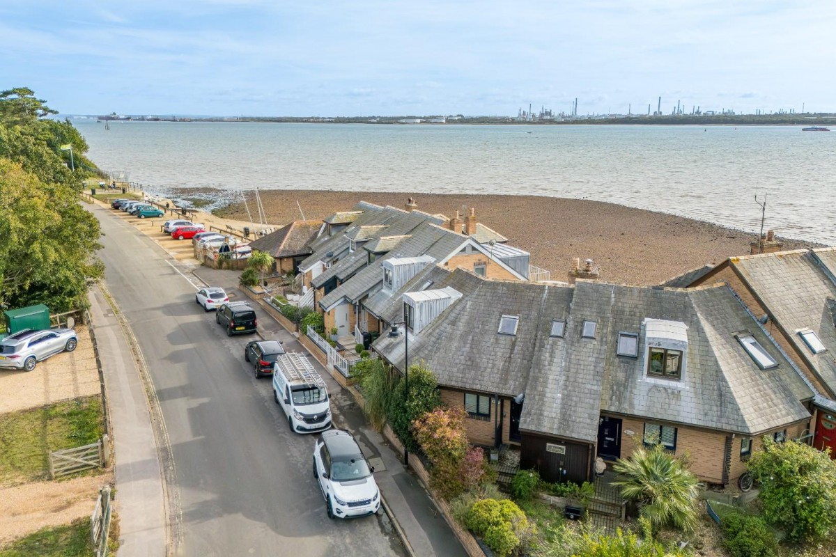 Ferrymans Quay, Netley Abbey, Southampton