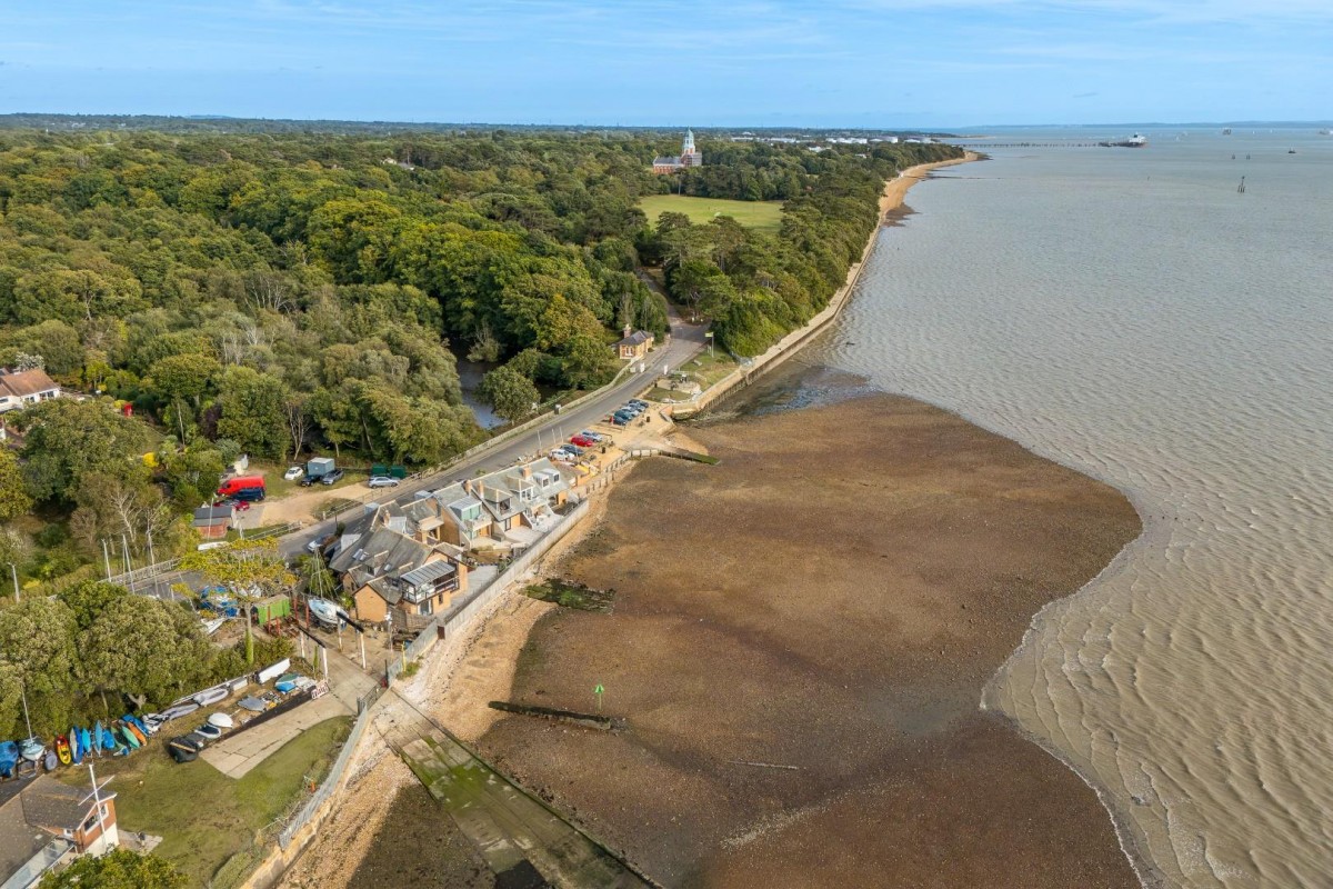 Ferrymans Quay, Netley Abbey, Southampton