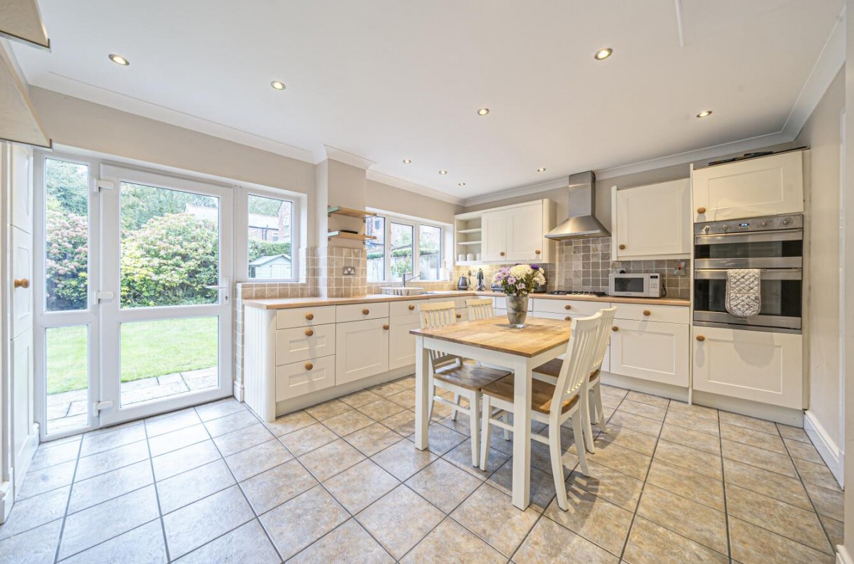 Lumber Lane, Worsley