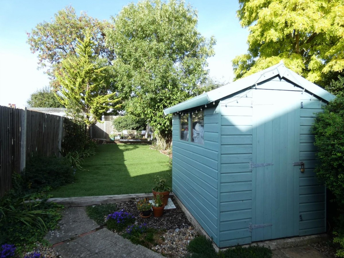 Old Road West, Gravesend