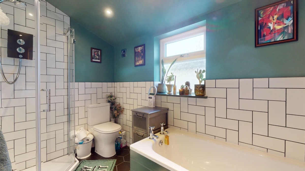 Old Road West, Gravesend